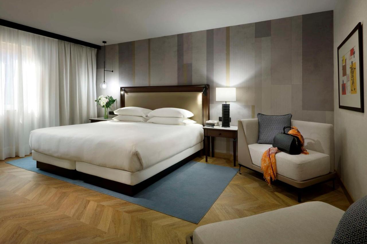 Hyatt Regency Hesperia Madrid Hotel Eksteriør billede