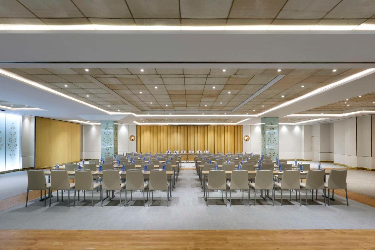 Hyatt Regency Hesperia Madrid Hotel Eksteriør billede
