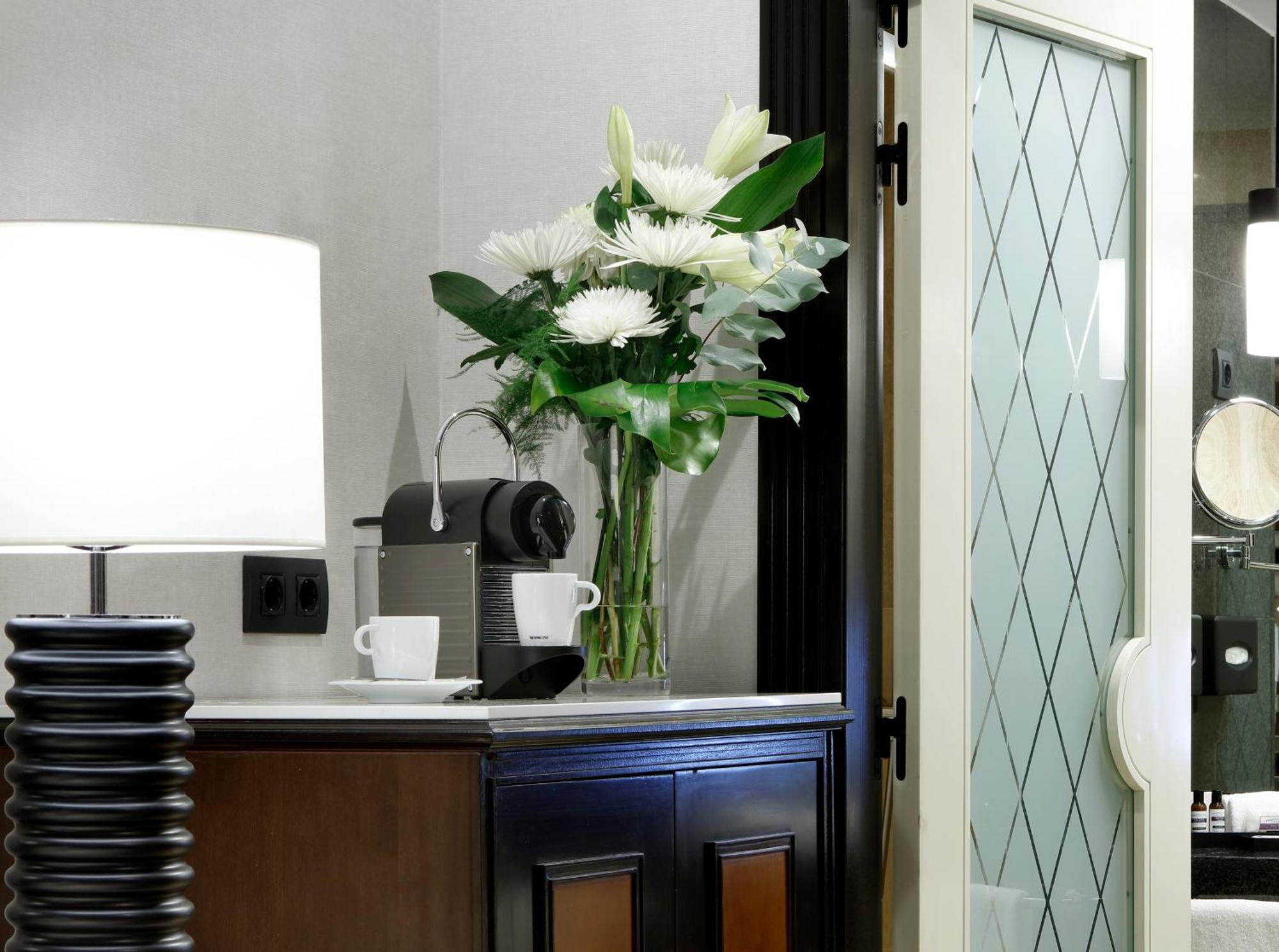 Hyatt Regency Hesperia Madrid Hotel Værelse billede