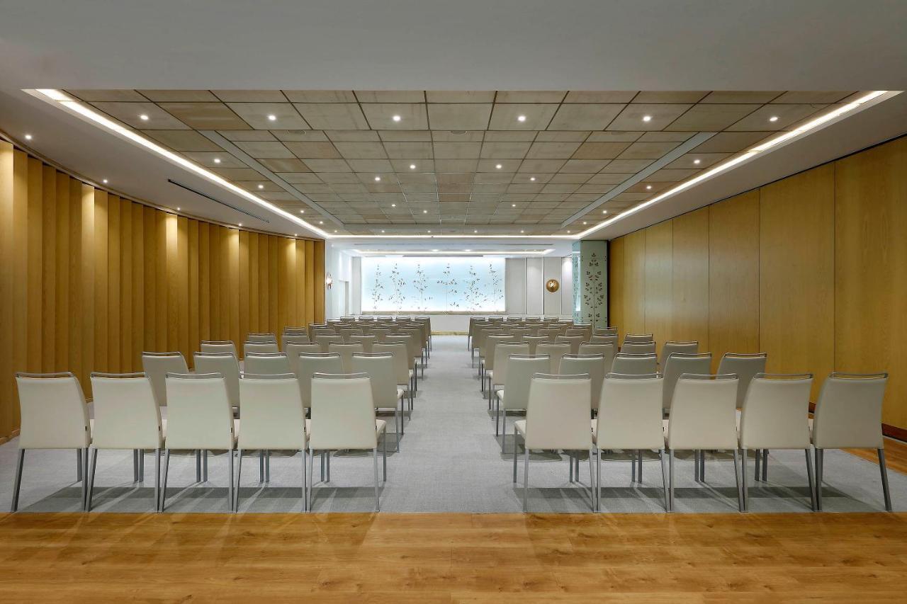 Hyatt Regency Hesperia Madrid Hotel Eksteriør billede