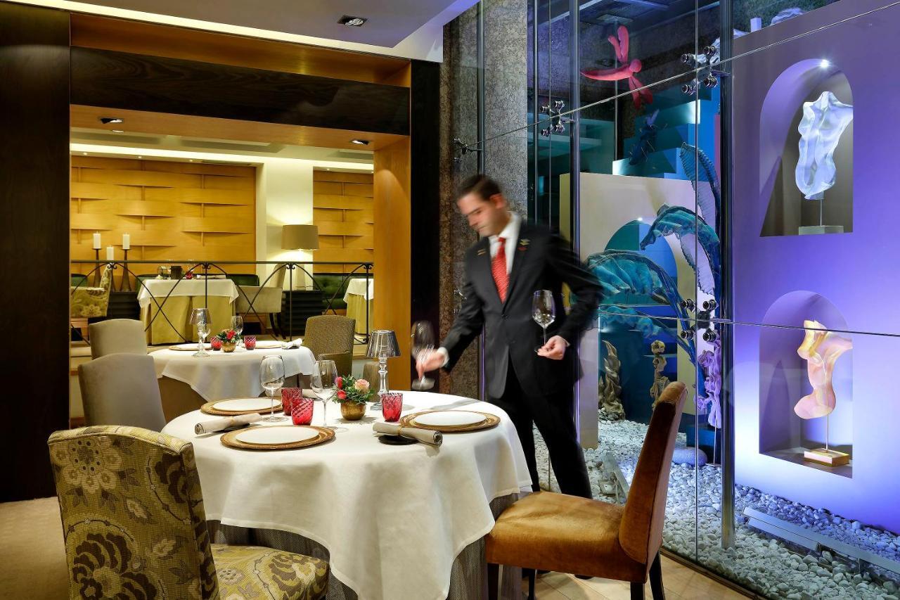 Hyatt Regency Hesperia Madrid Hotel Eksteriør billede